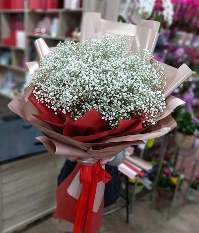 Букет цветов из: Гипсофила в Сибирском