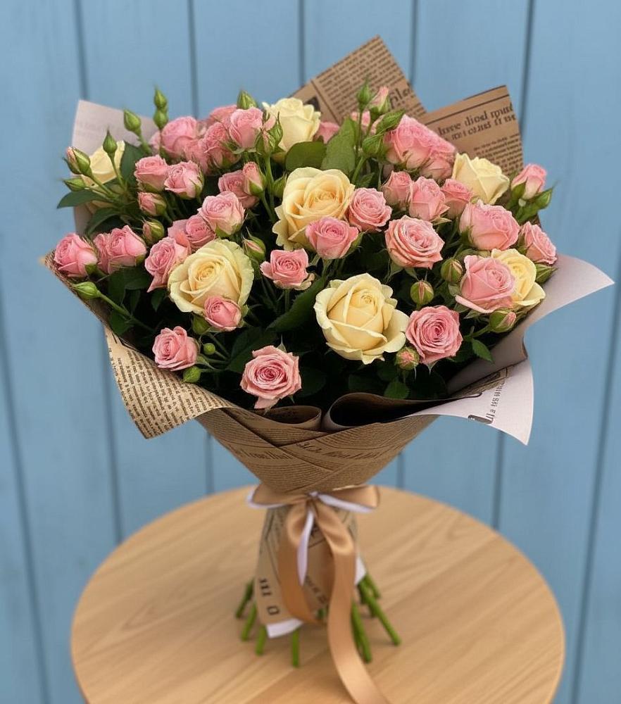 Букет цветов из: Розы в Сибирском