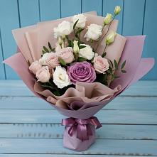 Букет цветов из:  Розы и Лизиантусы #REPLACE_PRED# Сибирском