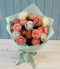 Букет цветов из:  Розы в Сибирском