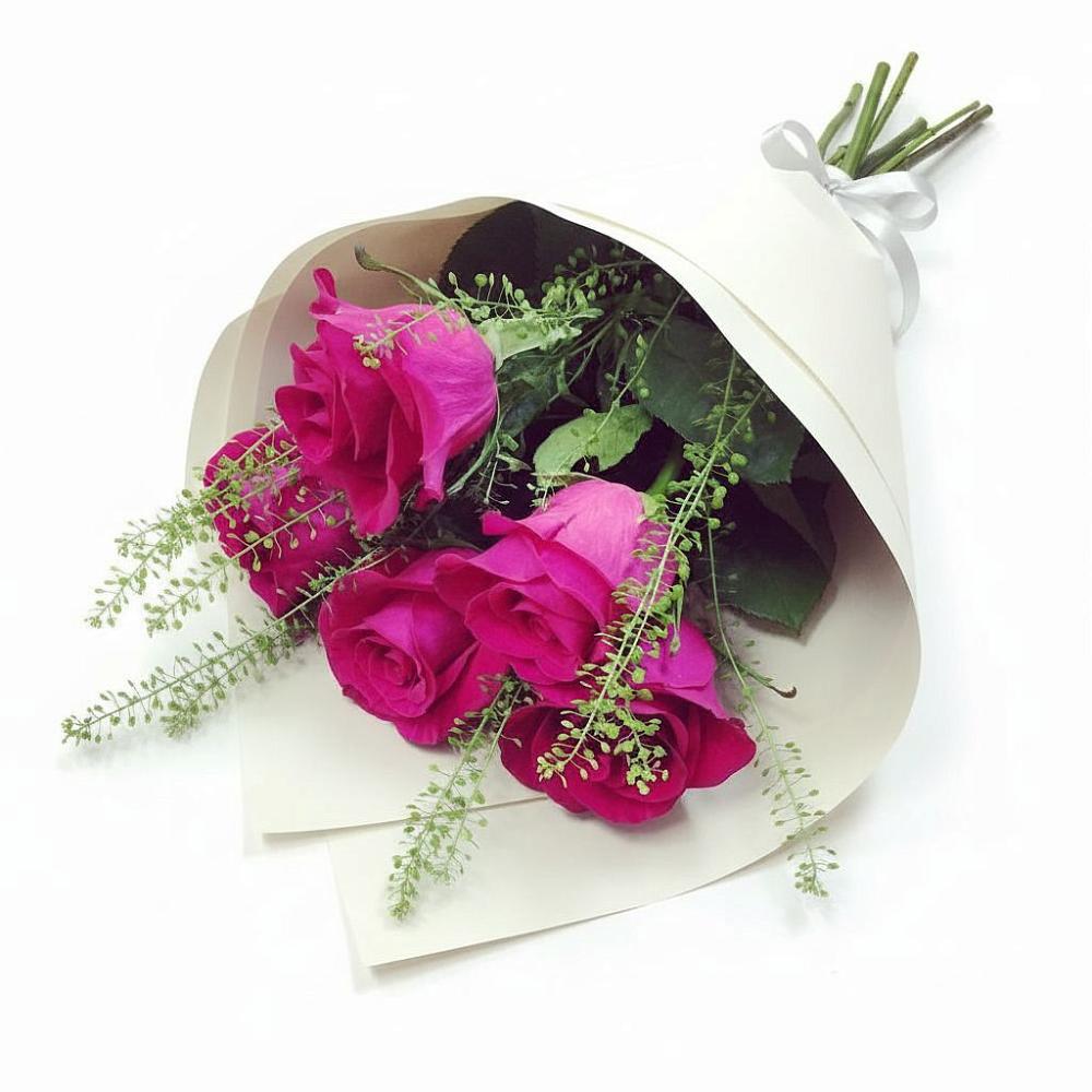 Букет цветов из: Розы в Сибирском