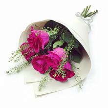 Букет цветов из:  Розы #REPLACE_PRED# Сибирском