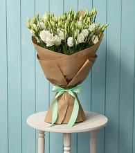 Букет цветов из:  Лизиантусы #REPLACE_PRED# Сибирском