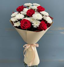 Букет цветов из:  Розы и Хризантемы в Сибирском