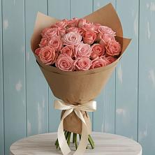 Букет цветов из:  Розы в Сибирском