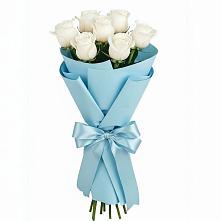 Букет 7 белых роз Проуд в Сибирском