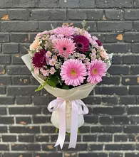 Букет цветов из:  Герберы и Хризантемы в Сибирском
