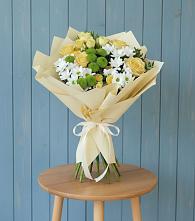 Букет цветов из:  Хризантемы и Розы #REPLACE_PRED# Сибирском