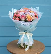 Букет цветов из:  Хризантемы и Розы в Сибирском