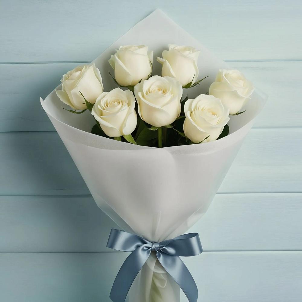 Букет 7 Белых роз Эдлесс Лав в Сибирском
