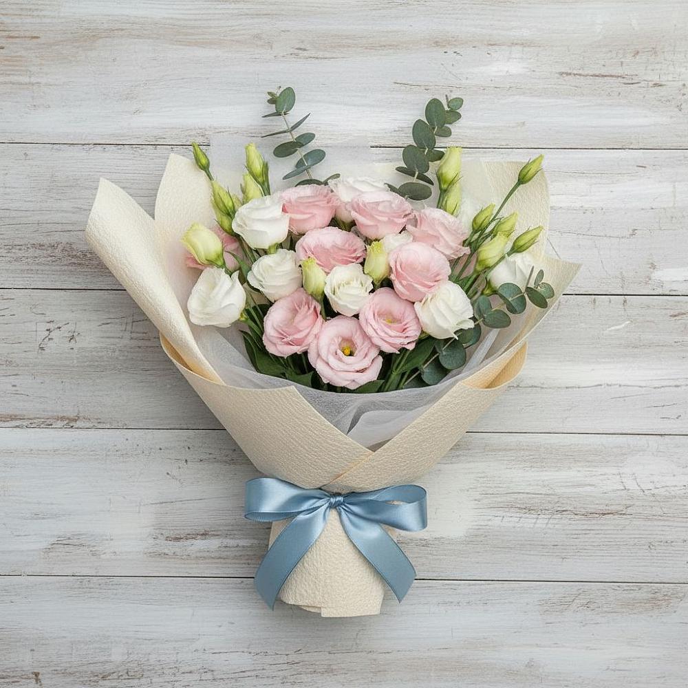 Букет цветов из: Лизиантусы в Сибирском