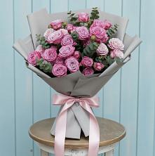 Букет цветов из:  Розы в Сибирском